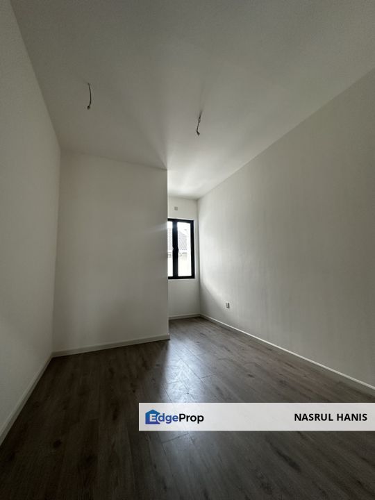 Teres 2 Tingkat Nadira Bandar Bukit Raja, Selangor, Klang