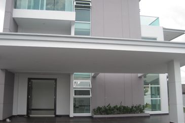 3 Stories Bungalow Sea Park for Sale