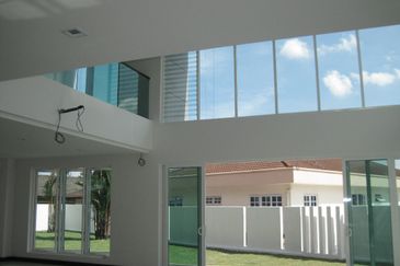 3 Stories Bungalow Sea Park for Sale