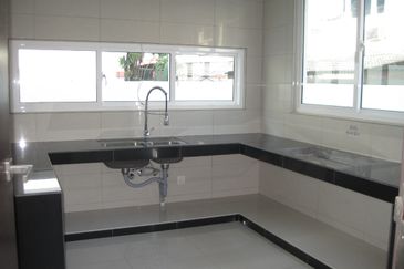 3 Stories Bungalow Sea Park for Sale