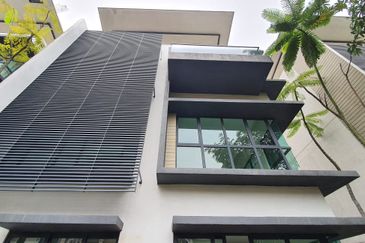 Laman Villa