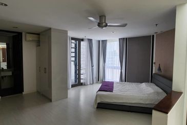 Centrio SoHo @ Pantai Hillpark