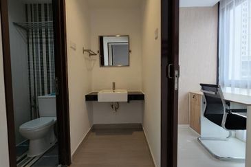 Centrio SoHo @ Pantai Hillpark