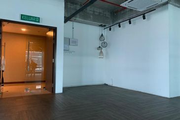 The Vertical Business Suites - Multiple Unit for Sales