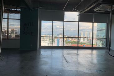 The Vertical Business Suites - Multiple Unit for Sales