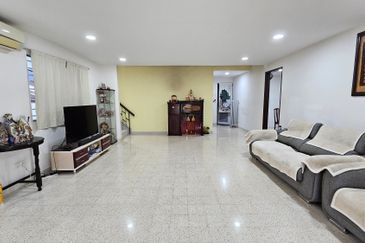 2 Stories Bungalow, Jalan Jugra, Jln Klang Lama Exclusively For Sale