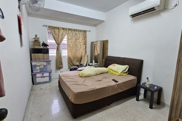 2 Stories Bungalow, Jalan Jugra, Jln Klang Lama Exclusively For Sale