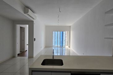 Aurora Tower @ Eco Sky