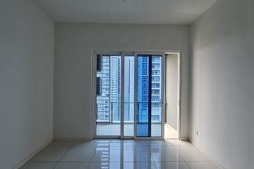 Aurora Tower @ Eco Sky