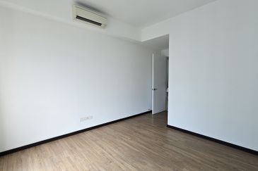 Aurora Tower @ Eco Sky