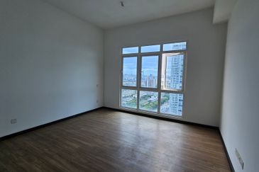 Aurora Tower @ Eco Sky