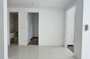 Aurora Tower @ Eco Sky