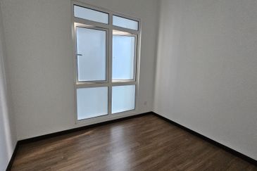 Aurora Tower @ Eco Sky