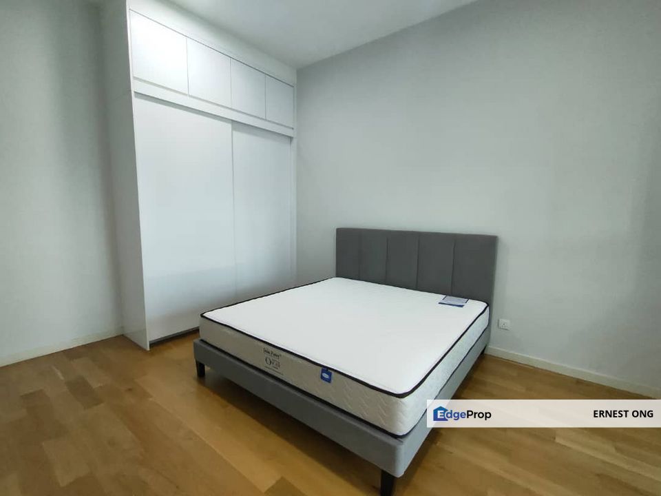 Premium KLCC Facing 1 Bedroom Vogue Suites One Unit For Sale in KLEC, Kuala Lumpur, Mid Valley City