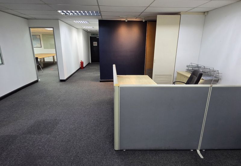 Spacious Fitted Office Rental in Seksyen 51a Selangor, Petaling Jaya,