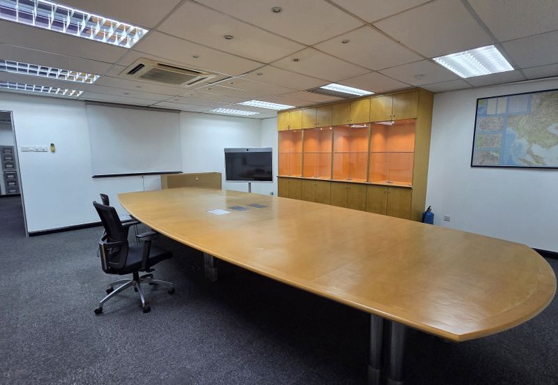 Spacious Fitted Office Rental in Seksyen 51a Selangor, Petaling Jaya,