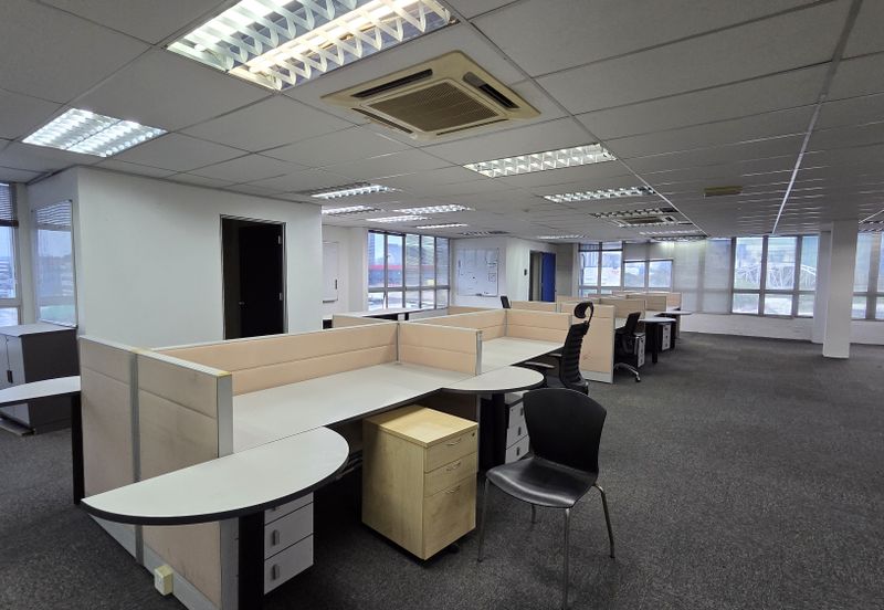 Spacious Fitted Office Rental in Seksyen 51a Selangor, Petaling Jaya,
