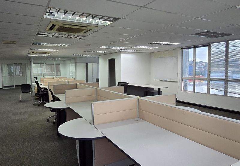 Spacious Fitted Office Rental in Seksyen 51a Selangor, Petaling Jaya,