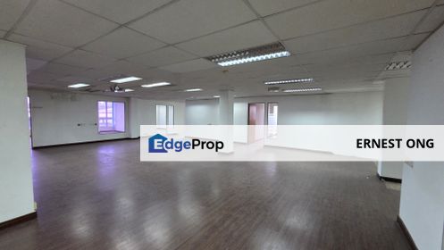 Large Space Whole Floor Partly Fitted Office For Rent in Seksyen 51a, Selangor, Petaling Jaya