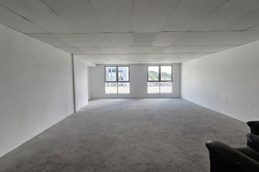 Walk Up Shop Office For Rent in Riverwalk Rivercity Jalan Ipoh 4,400sf