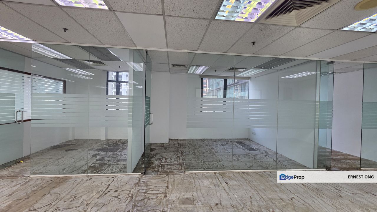 Part Fitted 2,300 sqft 5 Rooms Wisma Jalan Pinang UOA KLCC For Rent, Kuala Lumpur, KLCC