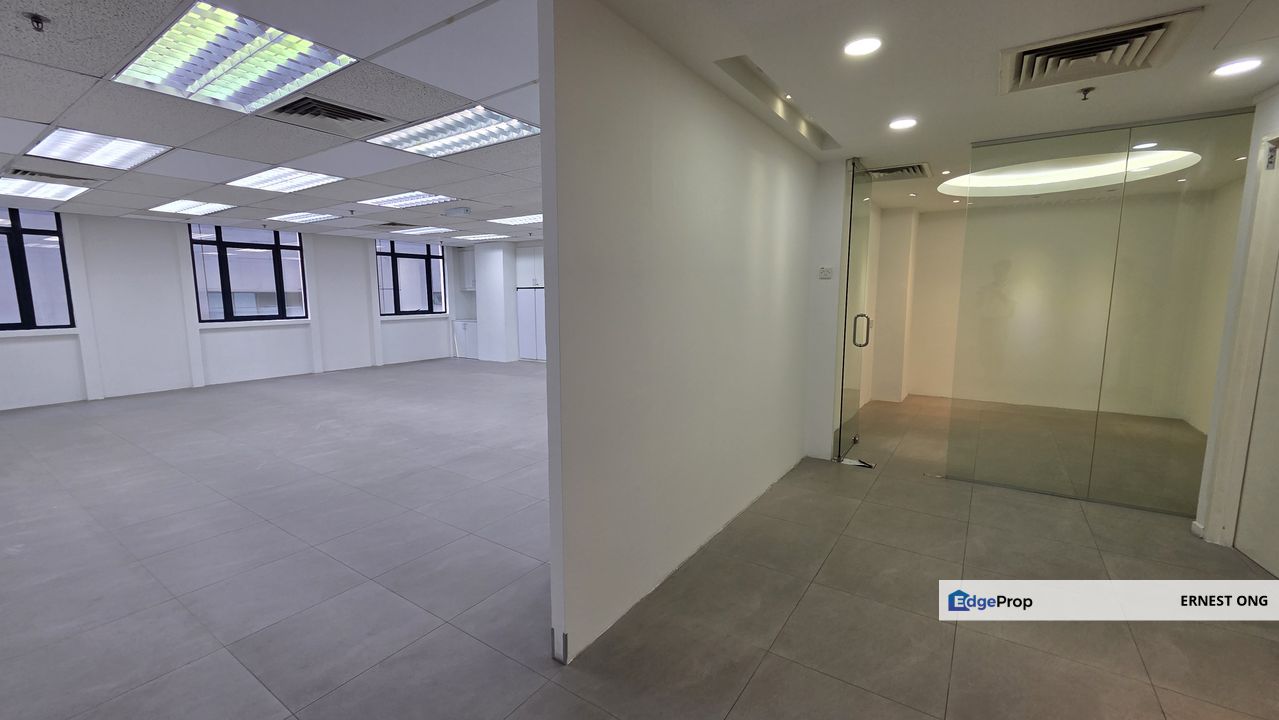 Partly Fitted UOA Jalan Pinang KLCC 1,144 sqft Office For Rent, Kuala Lumpur, KLCC