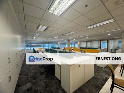 High Floor 3500 sqft Fitted with 34 Desks KLCC Office for Rent, Kuala Lumpur, KLCC