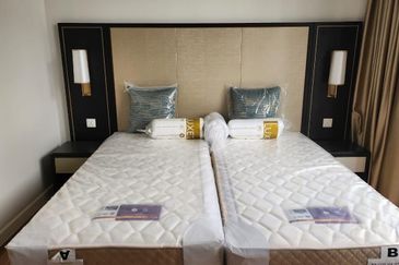 Pavilion Ceylon Hill