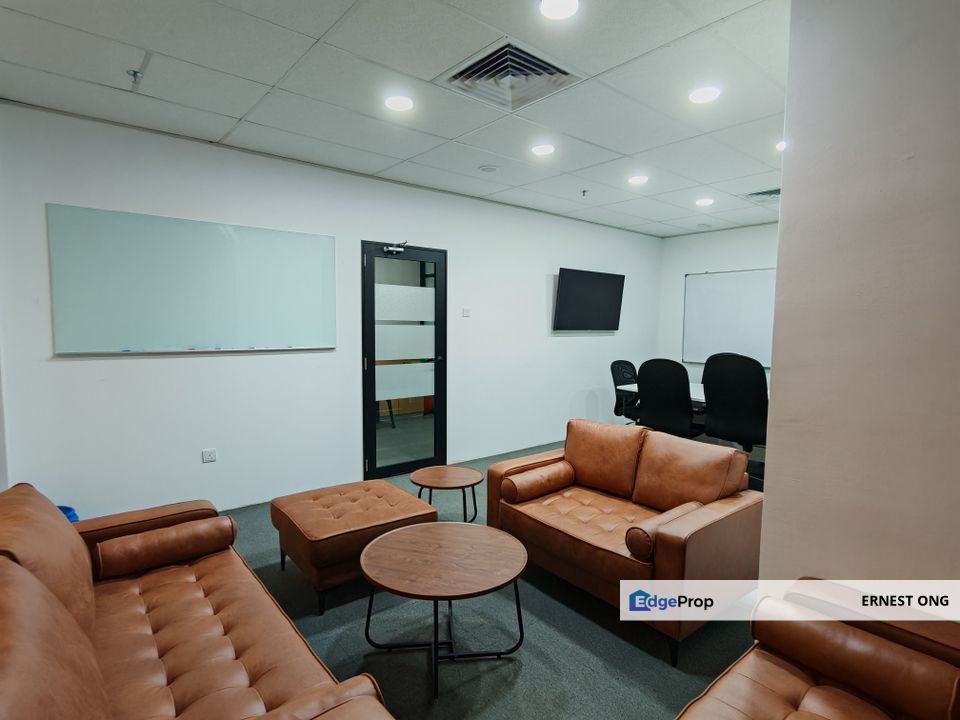 Pavilion Embassy Smallest Fitted Office Unit 1,050 sqft for Rent, Kuala Lumpur, KLCC