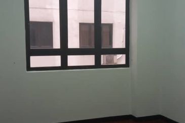 Mutiara Oriental Condominium