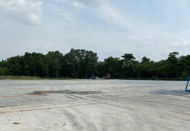 West Port, Pulau Indah