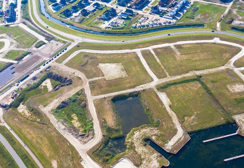 West Port, Pulau Indah