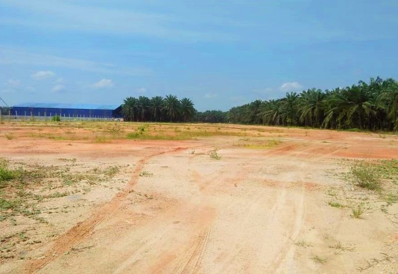 West Port, Pulau Indah