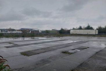 West Port, Pulau Indah