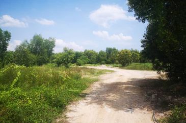 Pulau Indah Industrial Area