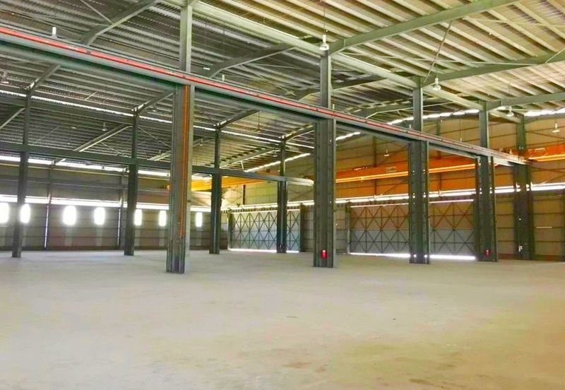 NORTH PORT WAREHOUSE FOR SALE