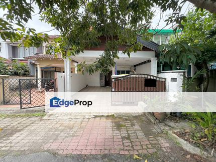 NEGOTIABLE ~ Double Storey Terrace Intermediate Jalan Ferum Seksyen 7 Shah Alam , Selangor, Shah Alam