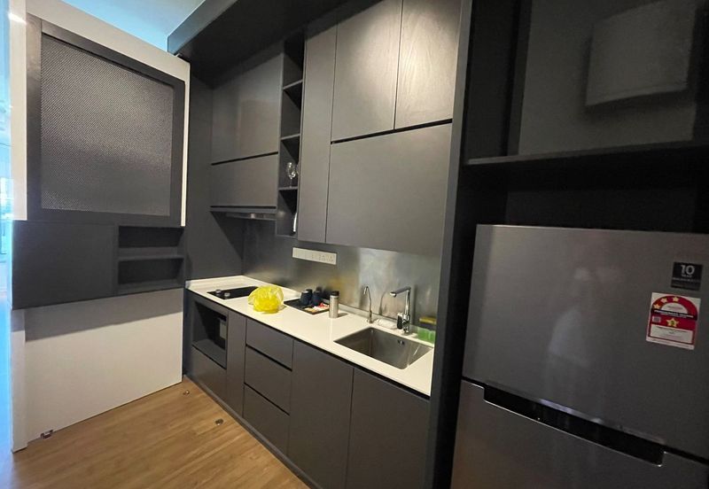 EXSIM | Ceylonz Suites