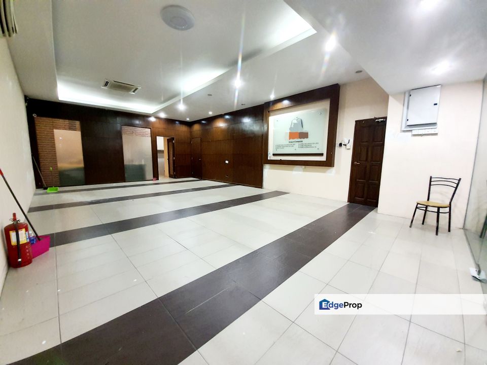 NEGO 5.5% ROI] 3 Sty Shop Presint Alami Seksyen 13, Selangor, Shah Alam