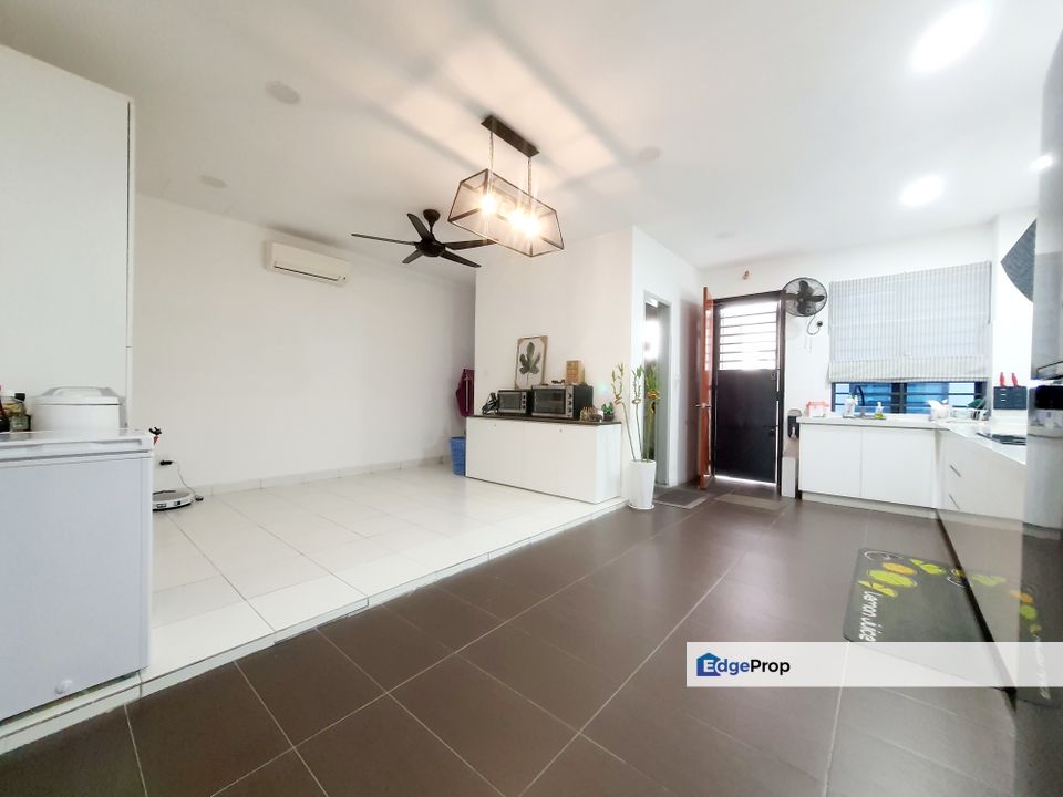 [NEGO] 2.5 Storey 20×70 Bandar Nusa Rhu, Selangor, Shah Alam