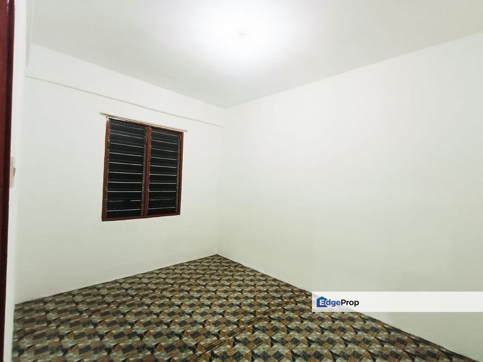 PANGSAPURI SRI AYU BANDAR PUTERA KLANG BERBALOI, Selangor, Klang