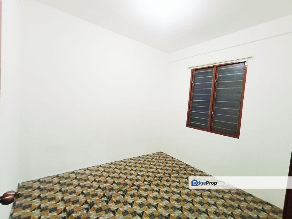 PANGSAPURI SRI AYU BANDAR PUTERA KLANG BERBALOI, Selangor, Klang