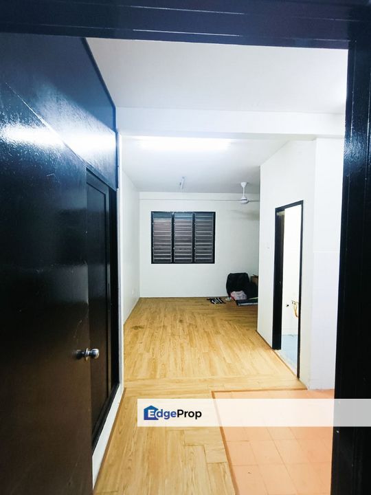 UNIT GROUNDFLOOR PANGSAPURI SRI AYU BANDAR PUTERA KLANG, Selangor, Klang