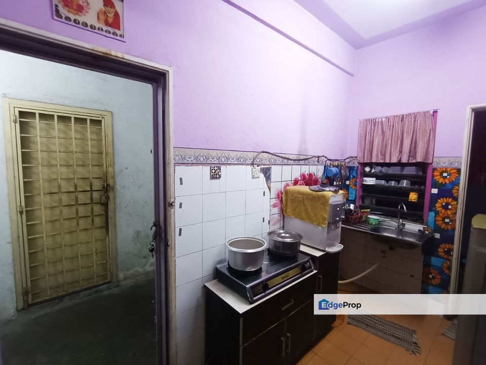 [NEGO] PANGSAPURI SRI AYU BANDAR PUTERA KLANG GROUNDFLOOR , Selangor, Klang