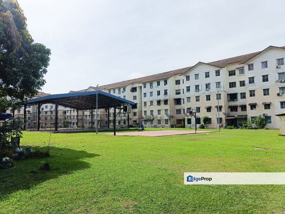 PANGSAPURI SRI AYU BANDAR PUTERA KLANG TINGKAT 2, Selangor, Klang