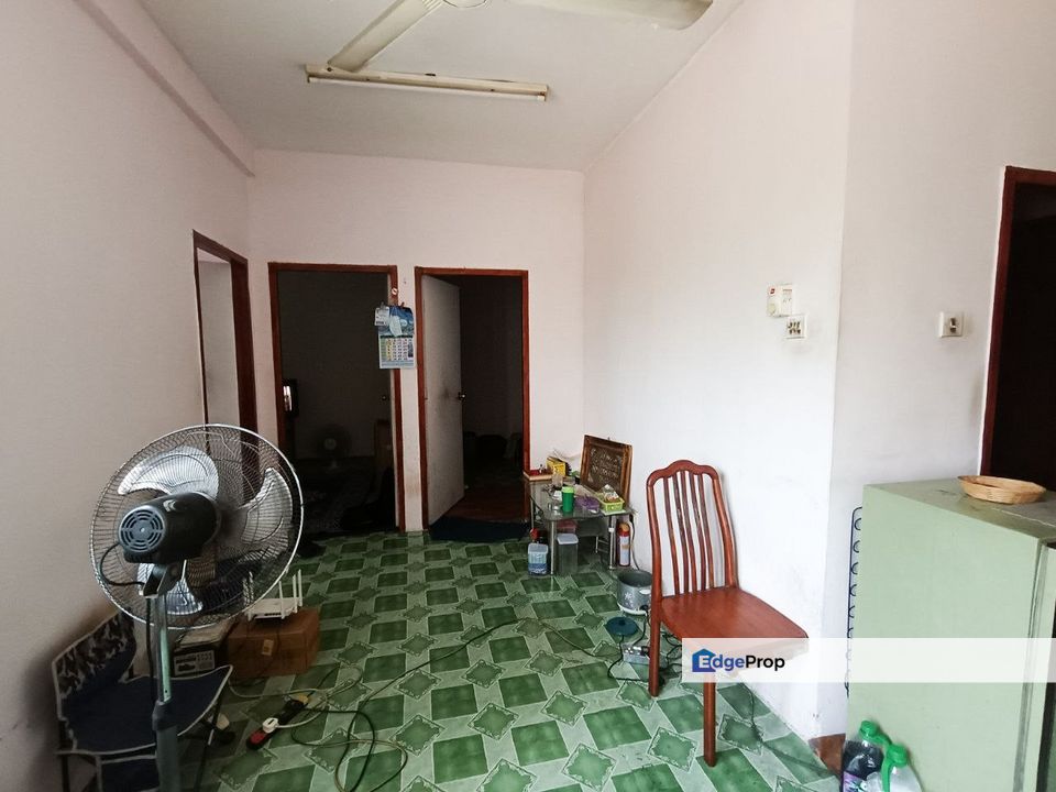 PANGSAPURI SRI AYU BANDAR PUTERA KLANG TINGKAT 2, Selangor, Klang