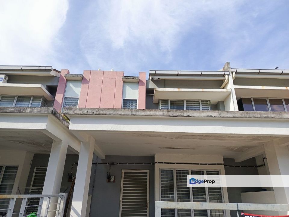 [NEGO] TERRACE DOUBLE STOREY TAMAN IMPIAN SUTERA, Selangor, Shah Alam
