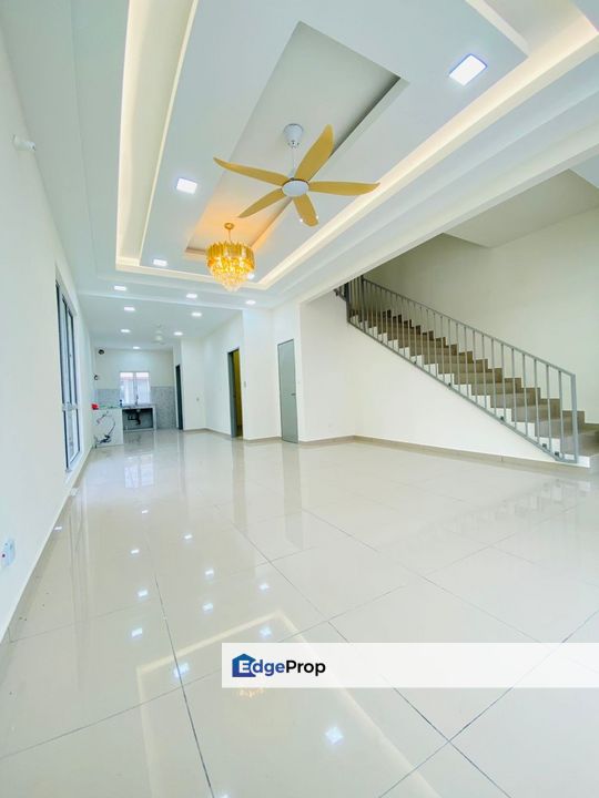 Renovated End Lot, Greenwood Cendana. Bandar Baru Salak Tinggi, Selangor, Dengkil