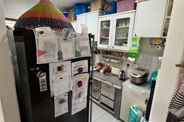 Menara Jade (Jade Tower), Taman Bukit Indah