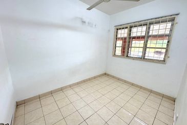 Seri Baiduri Apartments @ Setia Alam